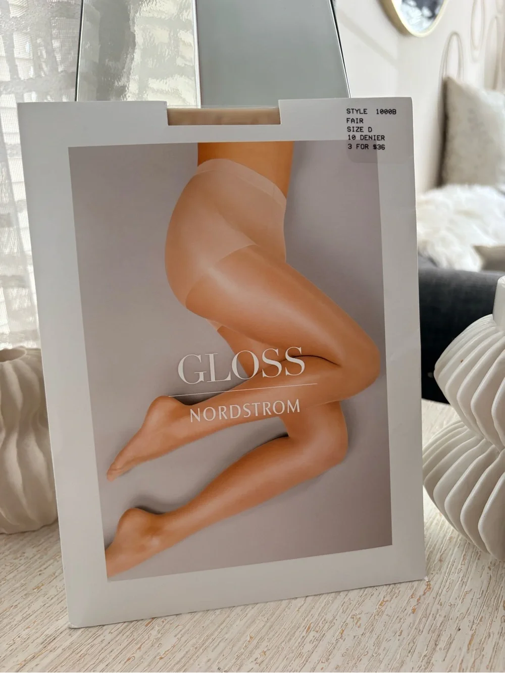 NWT Nordstrom Gloss Control Top 10 Denier Pantyhose Size L